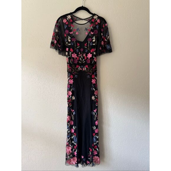 By Anthropologie Embroidered Floral Dress - Picture 5 of 11
